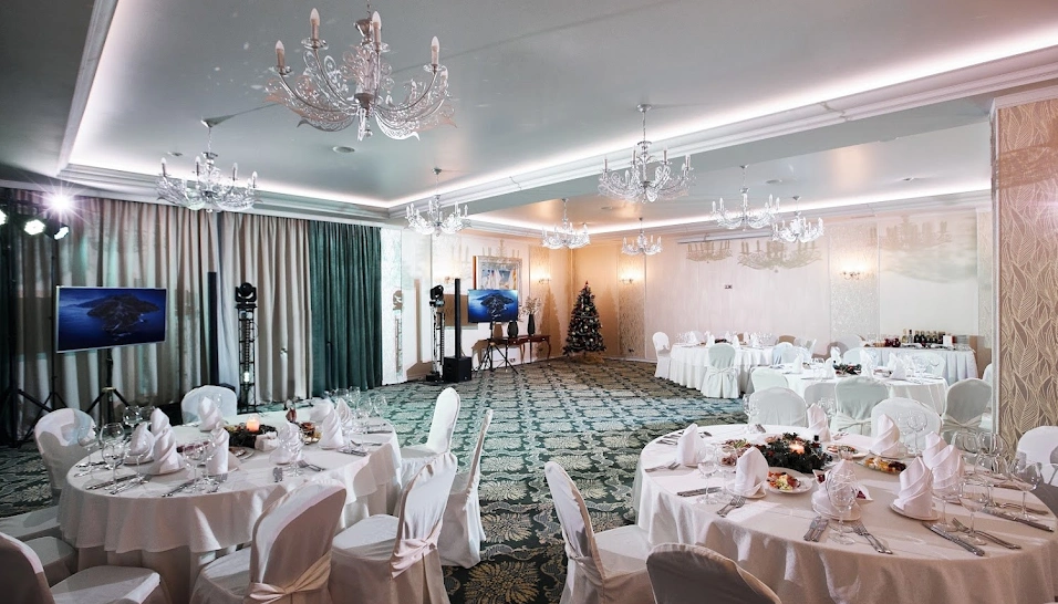 Фото №1 зала Банкетный зал «Нефрит» 