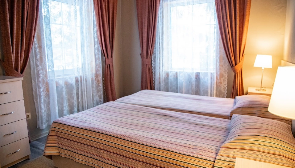 Фото №7 зала Альпийские дома "Северный поселок"