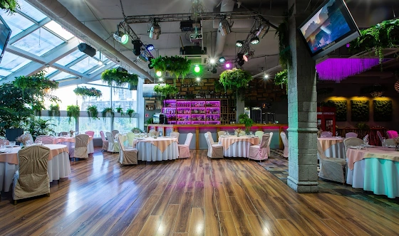 Фото №12 зала Ресторан