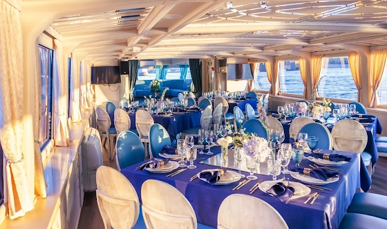 Фото №13 зала Палуба