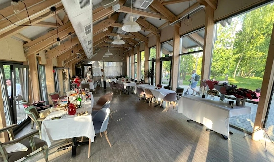 Фото №2 зала Кафе 