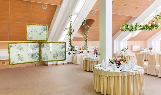 Фото №3 зала Зал «Парламент»