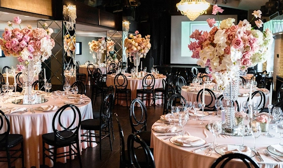 Фото №1 зала Зеркальный банкетный зал