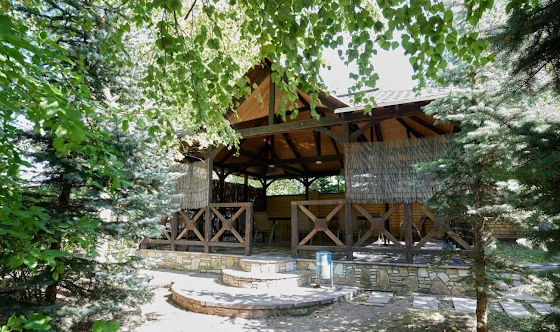 Фото №2 зала Уличная беседка 