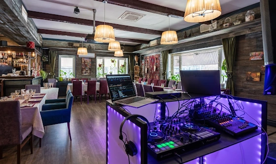 Фото №8 зала Основной зал