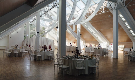 Фото №3 зала Зал «Парламент»