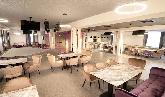 Фото №12 зала Караоке-бар