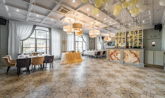 Фото №4 зала Априори