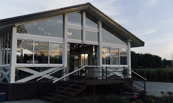 Фото №16 зала Свадебная веранда