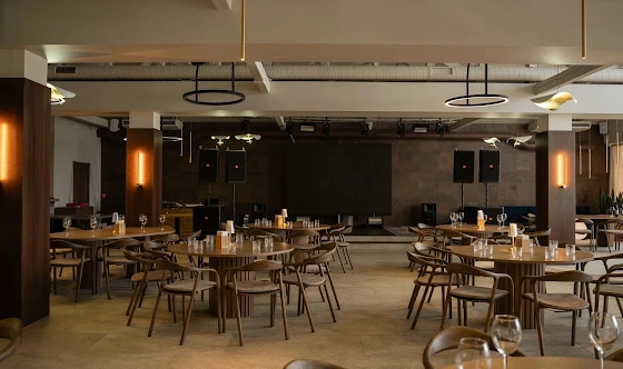 Фото №3 зала Ресторан