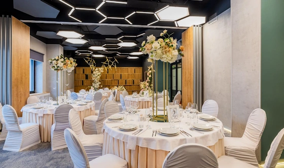 Фото №8 зала SUMMIT