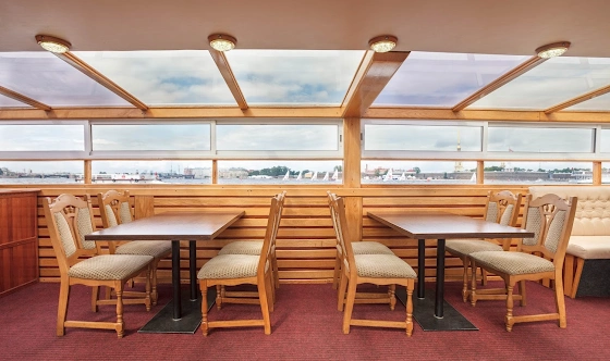 Фото №2 зала Палуба 