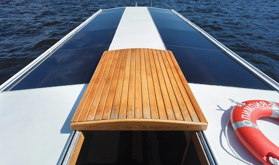 Фото №12 зала Палуба