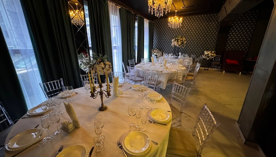 Фото №6 зала Банкетный зал "Люстра"