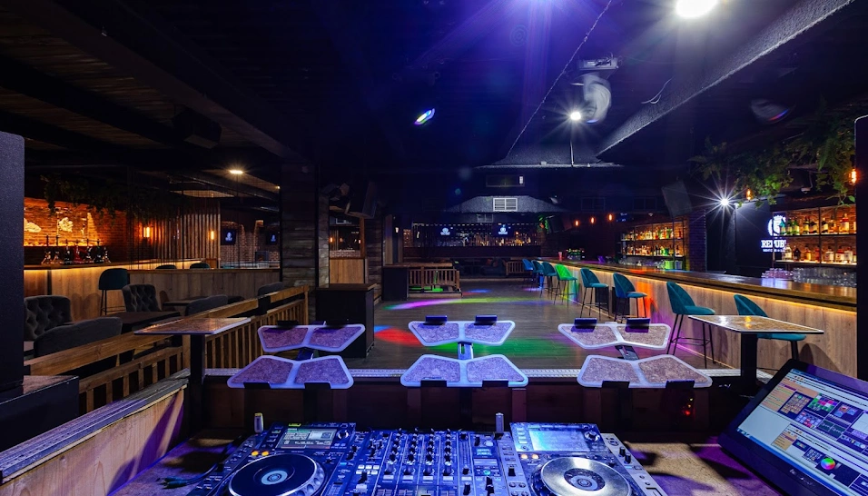 Фото №14 зала Зал «Клуб»