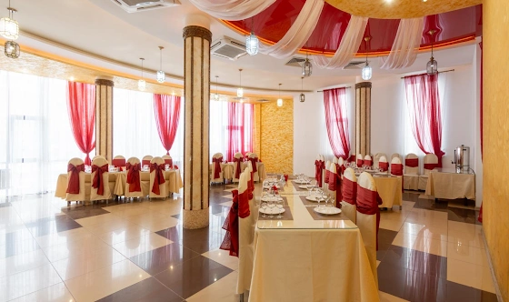 Фото №1 зала Зал «Бордовый»