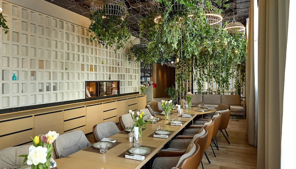 Фото №4 зала Ресторан «Корова A More»