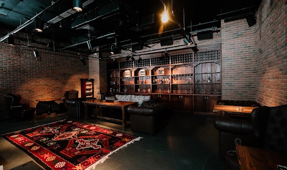 Фото №1 зала Караоке 