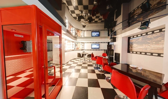 Фото №3 зала Зал режиссера Якина