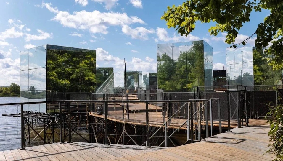 Фото №1 зала Остров "Татарские Мальдивы"