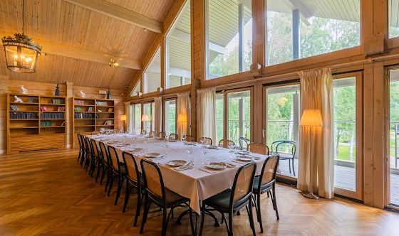 Фото №1 зала Библиотека