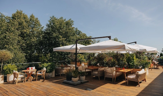 Фото №1 зала Летняя веранда