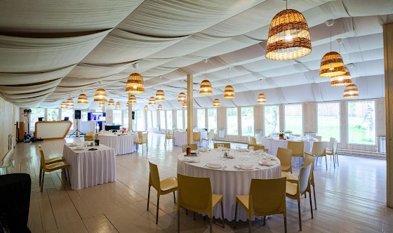 Фото №11 зала Дворик