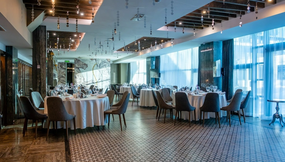 Фото №17 зала Ресторан Avantage