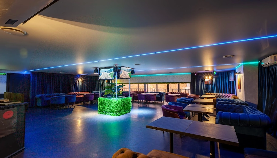 Фото №1 зала Караоке зал 