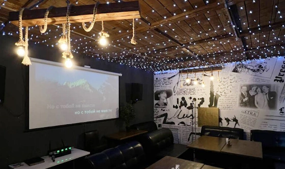 Фото №2 зала Караоке-комната