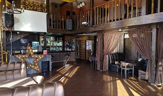 Фото №2 зала Зал караоке