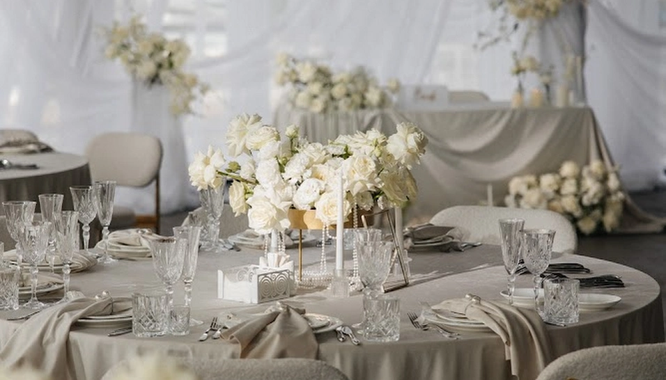 Фото №7 зала Стеклянная веранда