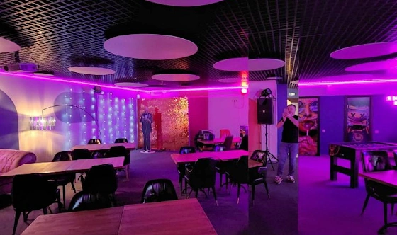 Фото №3 зала Караоке-зал