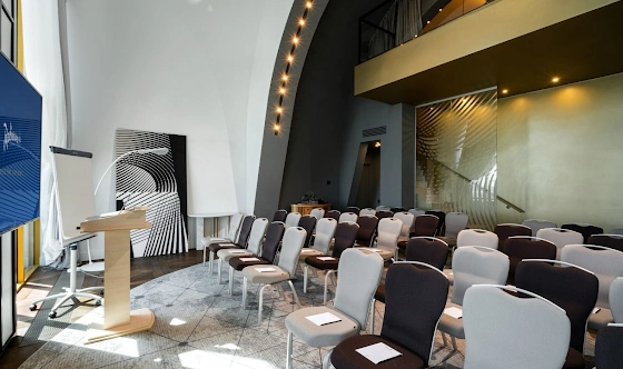 Фото №1 зала Конференц-зал "Президент" 