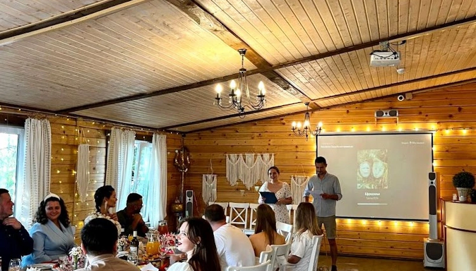 Фото №5 зала Банкетный зал на первом этаже с выходом на пирс