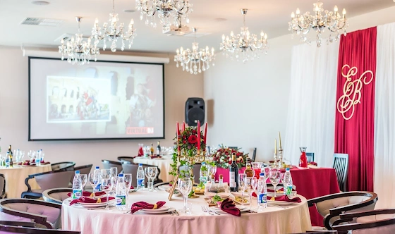 Фото №4 зала Основной зал