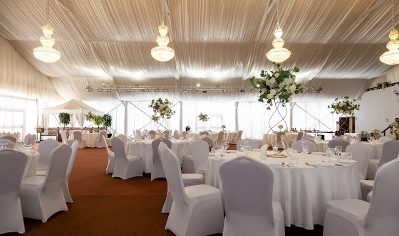 Фото №18 зала Банкетный шатер "Кристалл"
