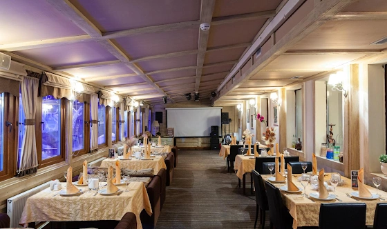 Фото №3 зала Зимняя веранда