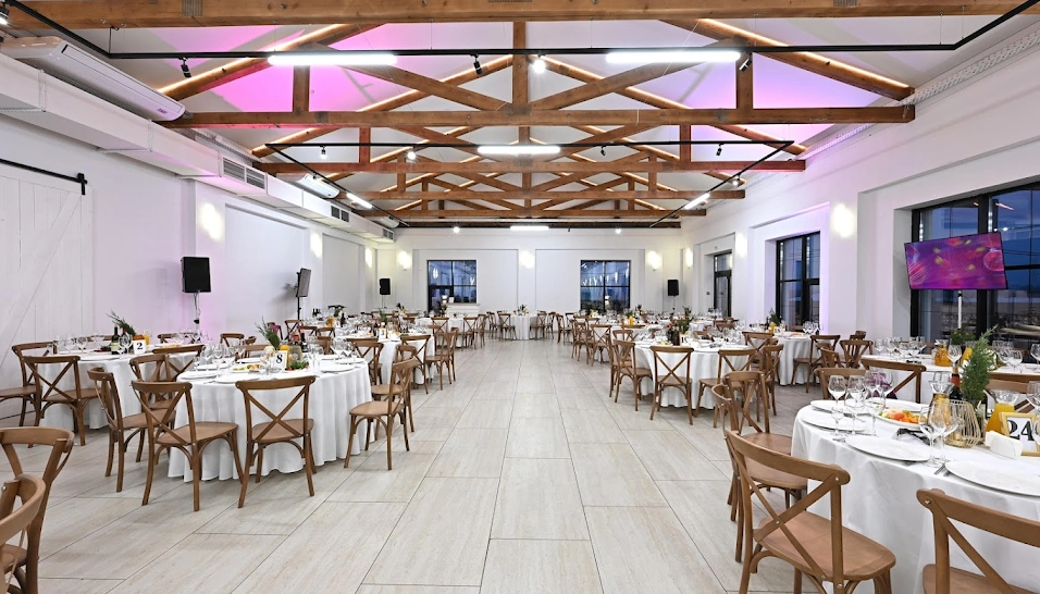 Фото №20 зала Основной зал 