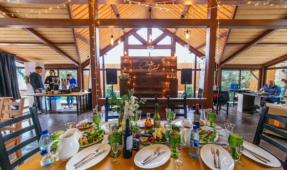 Фото №2 зала Летняя веранда