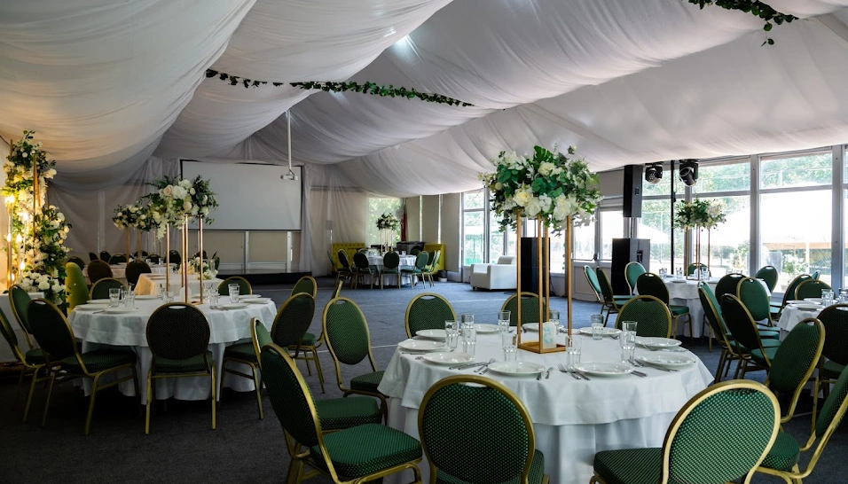 Фото №3 зала Зал "Лесной шатёр"