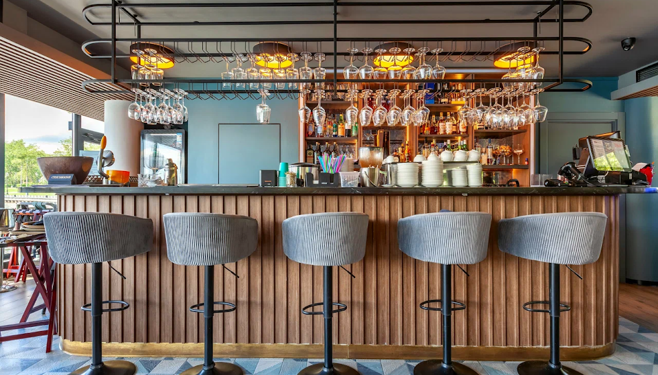 Фото №15 зала Основной зал