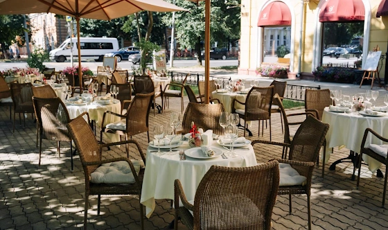 Фото №2 зала Летняя Терраса «Дежавю»