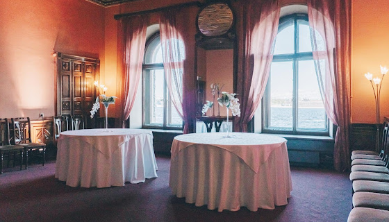 Фото № зала С видом на Неву