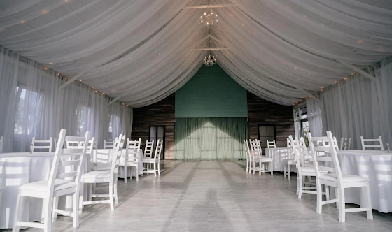 Фото №13 зала Барнхаус