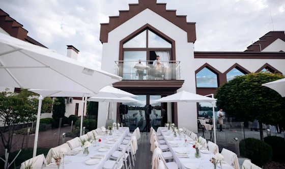 Фото №1 зала Белая вилла