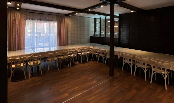 Фото №4 зала Салун