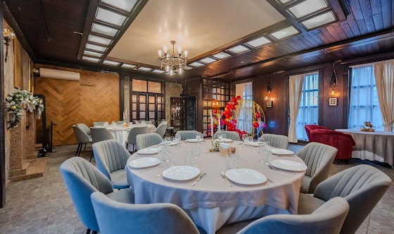 Фото №12 зала Зал с камином