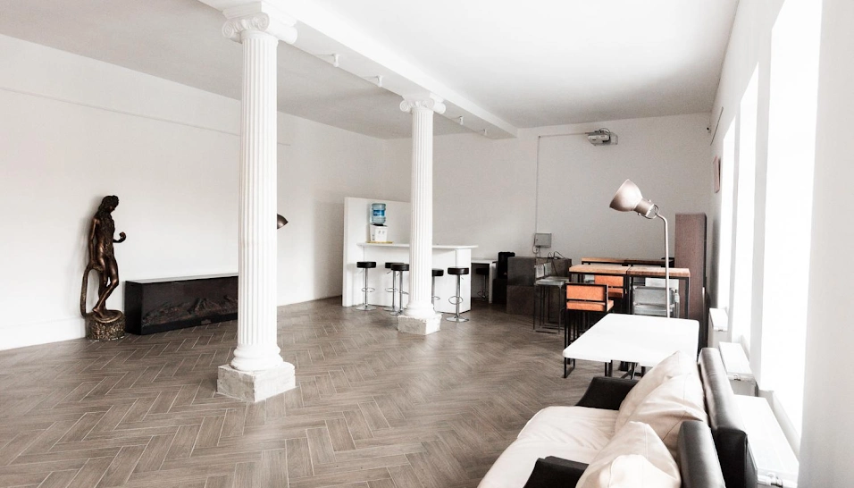 Фото №16 зала Зал Loft 80