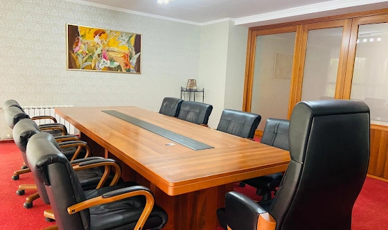 Фото №1 зала Переговорная